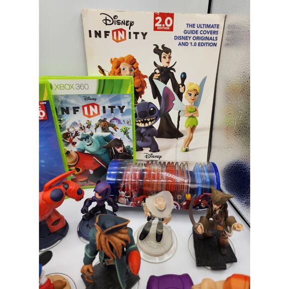 Disney Infinity 2.0 Pixar Characters Portal Pad Discs Book Games Case XBOX 360 - Picture 6 of 13
